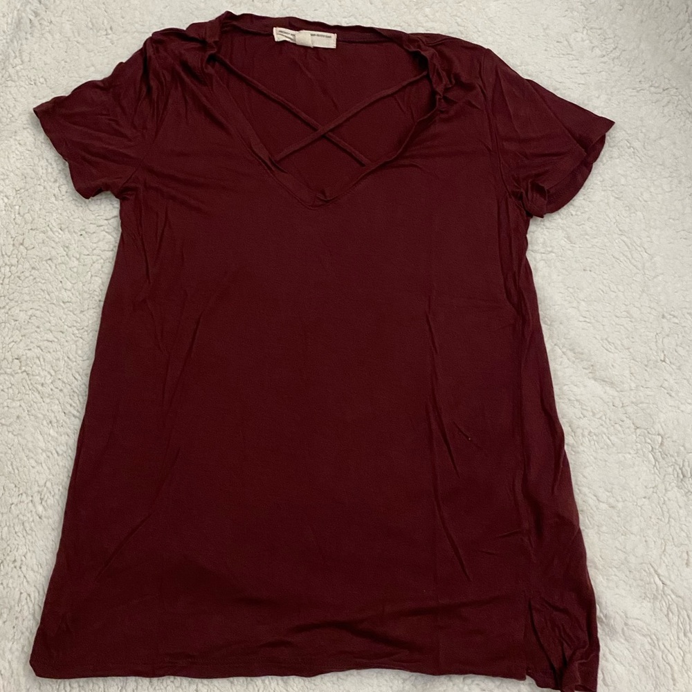 Strappy v neck t shirt